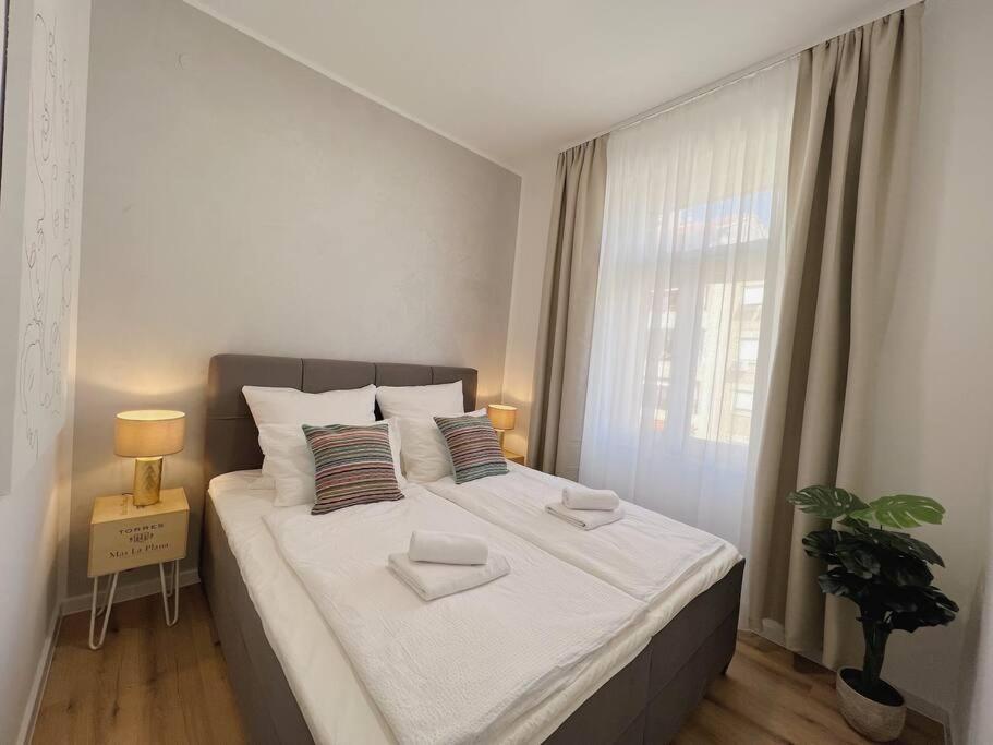 Chariming And Comfy Studio Pula Exterior foto